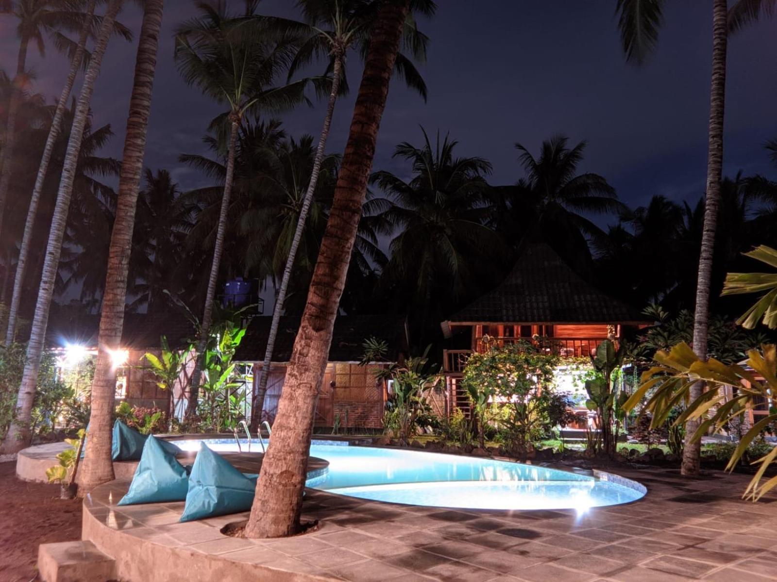 Tahlia'S Villa Sorongjukung Buitenkant foto