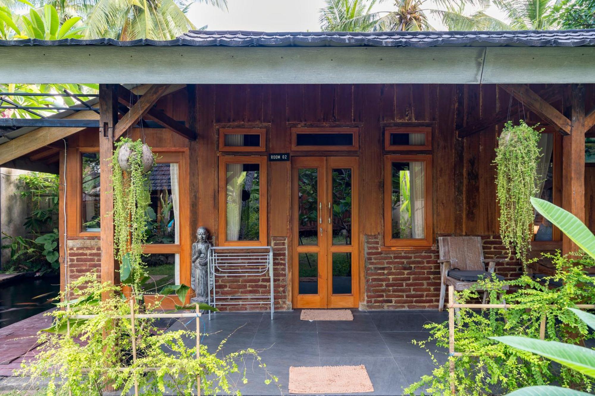 Tahlia'S Villa Sorongjukung Buitenkant foto