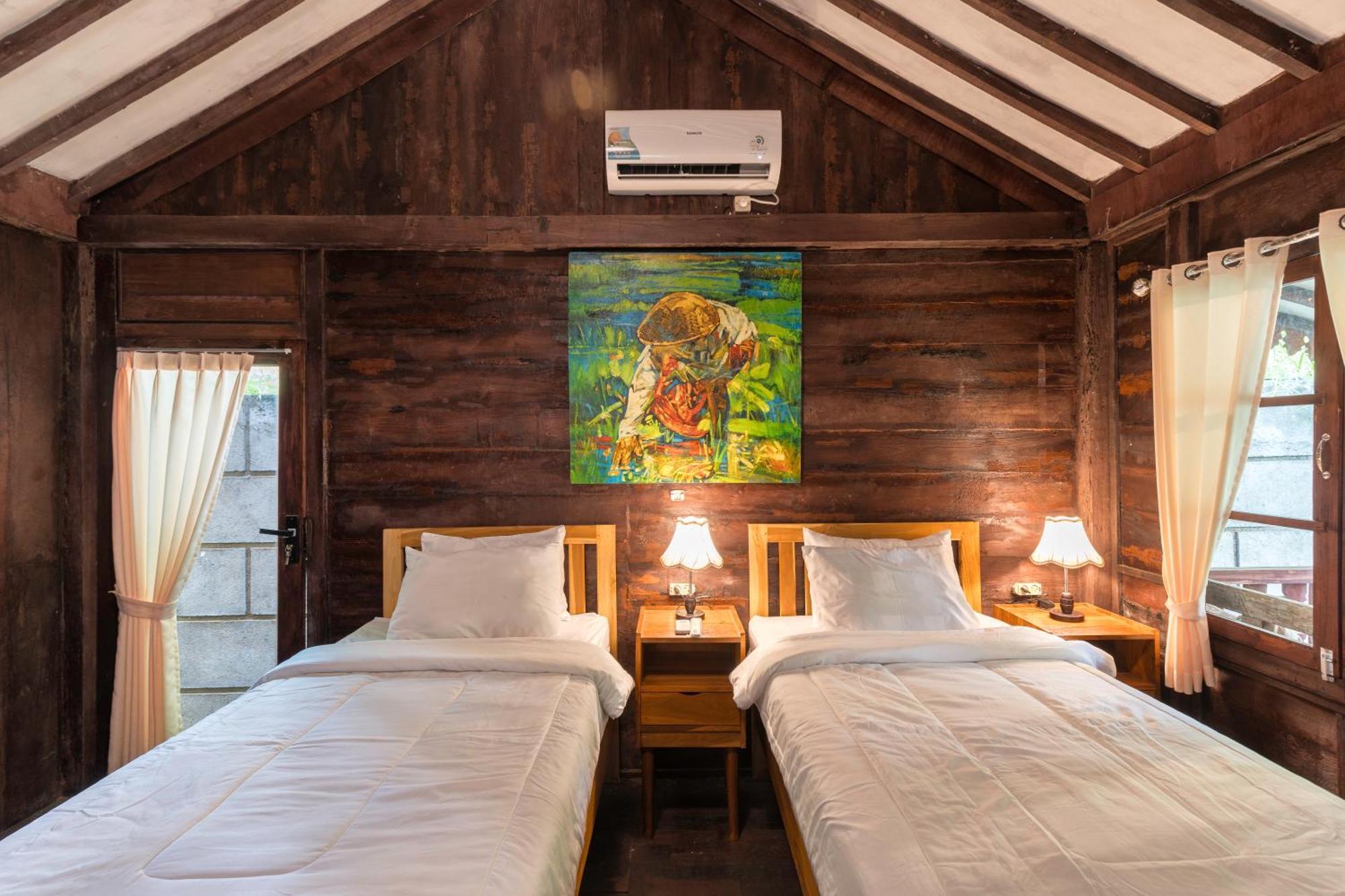Tahlia'S Villa Sorongjukung Buitenkant foto